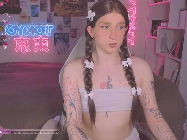 Pinkvenom