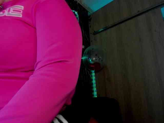 Bellotagirl webcam