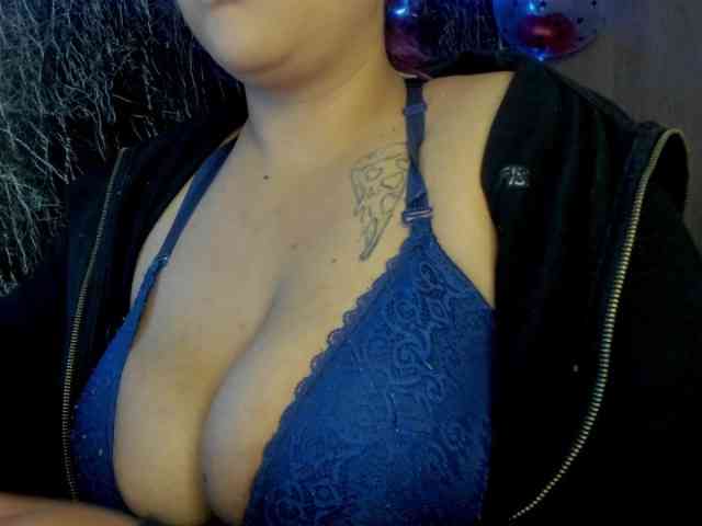 Bellotagirl webcam