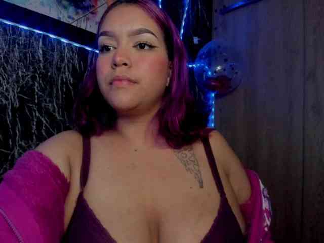 Bellotagirl webcam