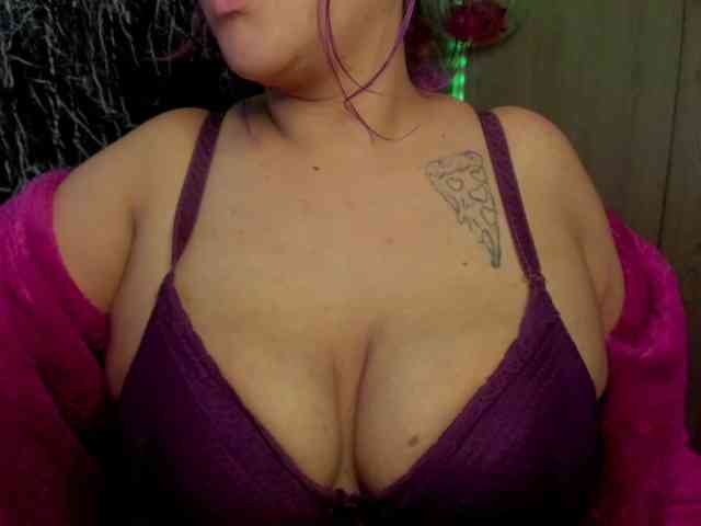 Bellotagirl webcam