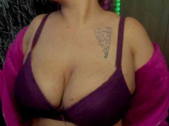 Bellotagirl webcam