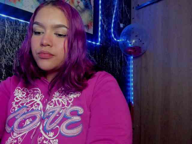 Bellotagirl webcam