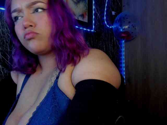 Bellotagirl webcam