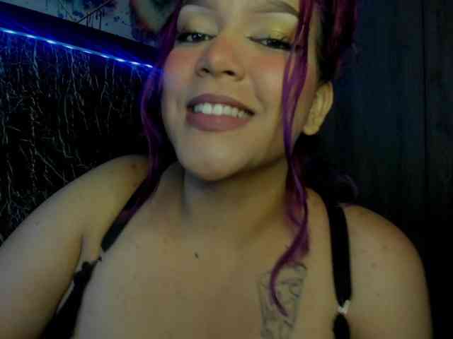 Bellotagirl webcam
