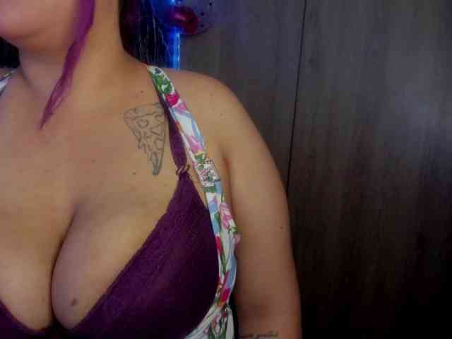 Bellotagirl webcam