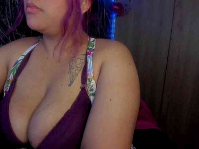 Bellotagirl webcam