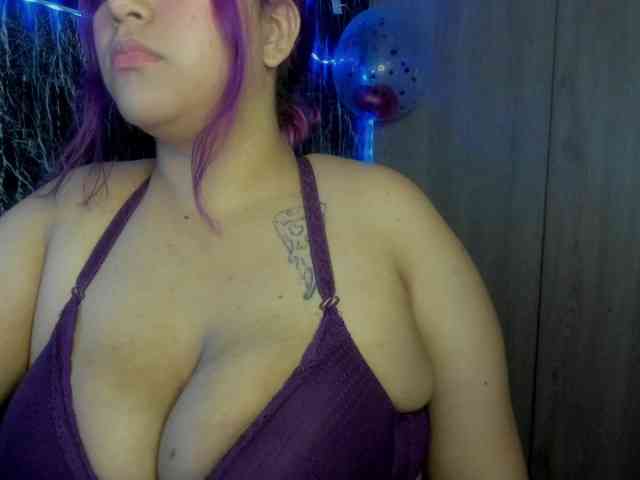 Bellotagirl webcam
