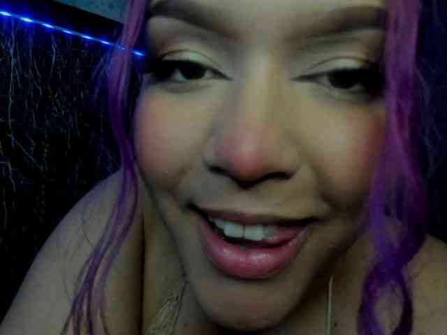 Bellotagirl webcam
