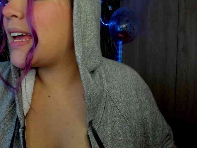 Bellotagirl webcam