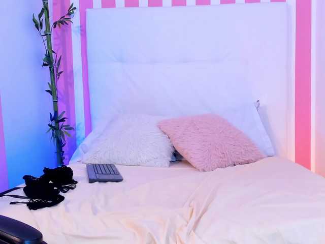 SammyMonroe chat room