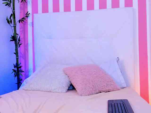 SammyMonroe webcam