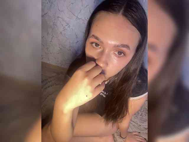 kiskamaaaaa webcam