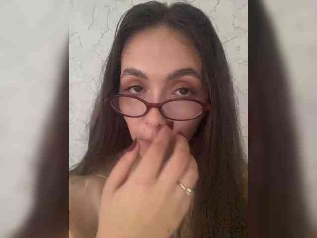 kiskamaaaaa webcam
