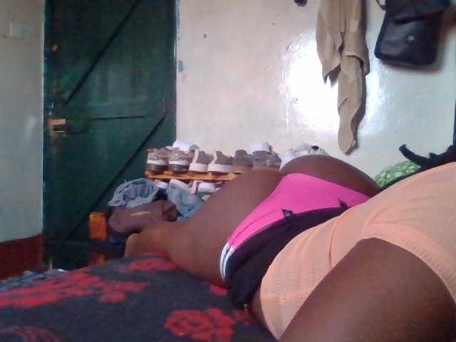  luvlyshee chat room