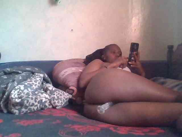 luvlyshee webcam