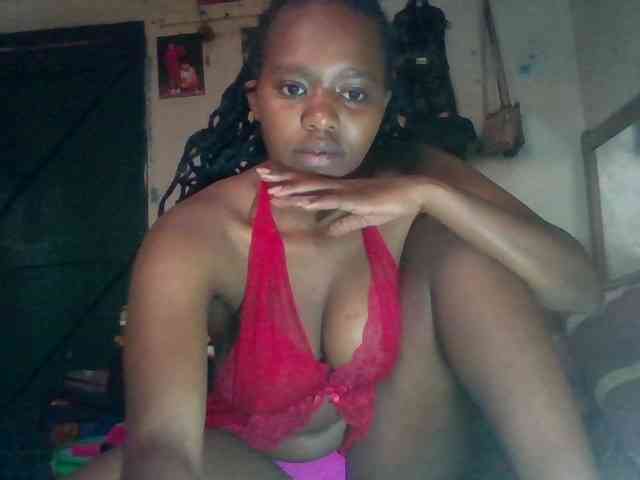 luvlyshee webcam