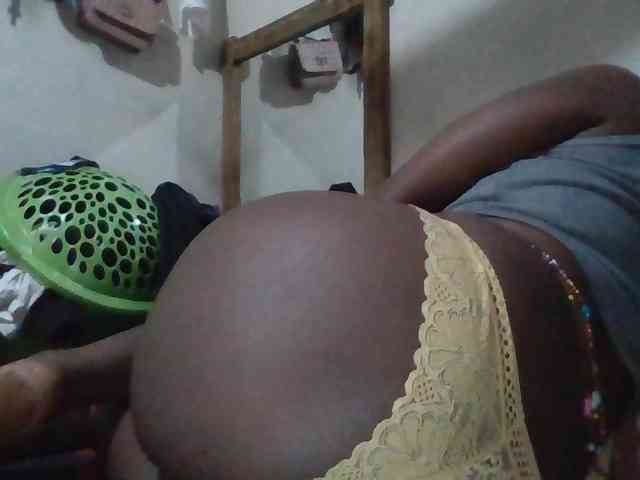 luvlyshee webcam