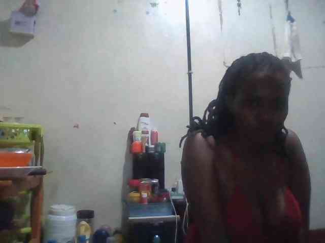 luvlyshee webcam