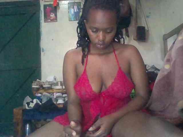 luvlyshee webcam