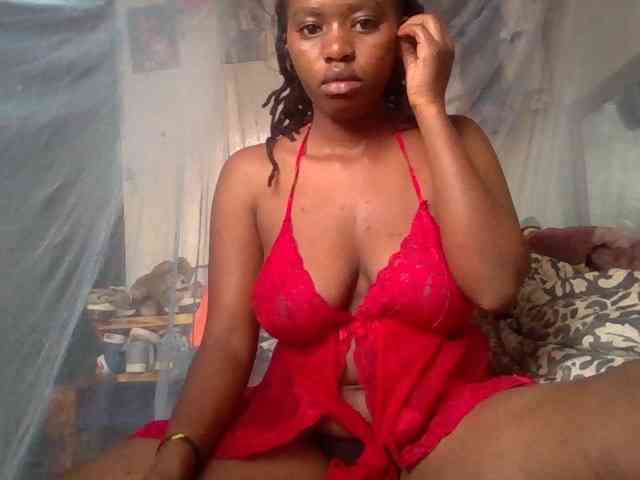 luvlyshee webcam