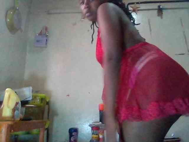 luvlyshee webcam
