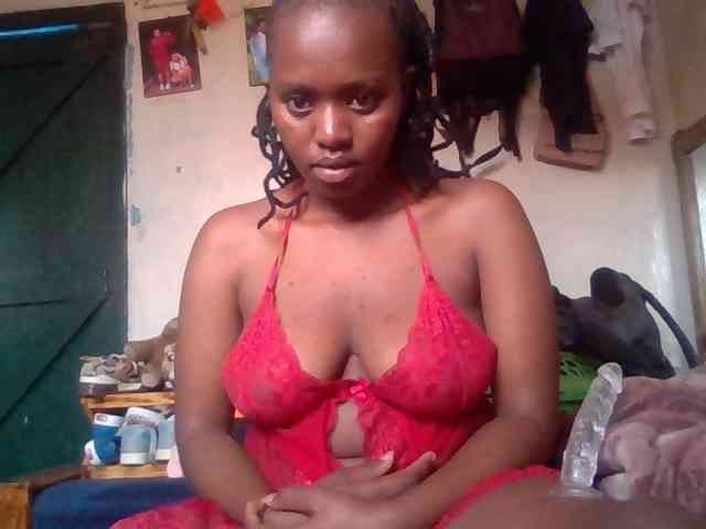 luvlyshee webcam