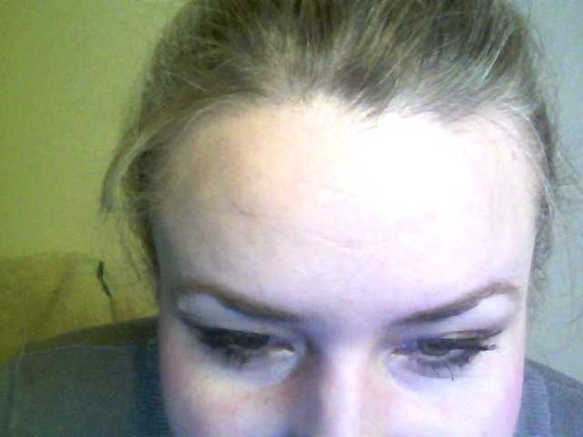 HollyLaPretty's BongaCams show and profile