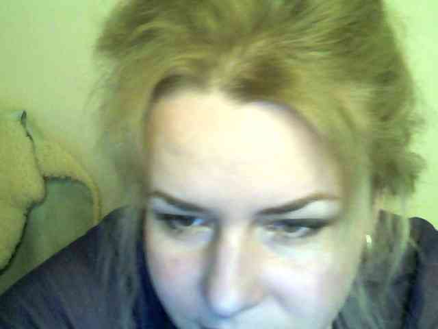 HollyLaPretty webcam