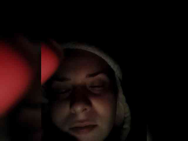 HollyLaPretty webcam