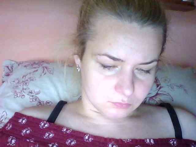 HollyLaPretty webcam