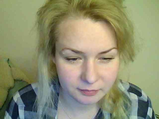 HollyLaPretty webcam