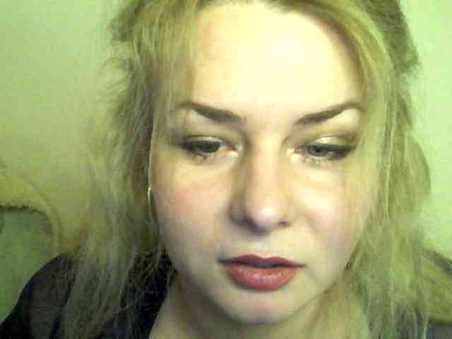 HollyLaPretty webcam