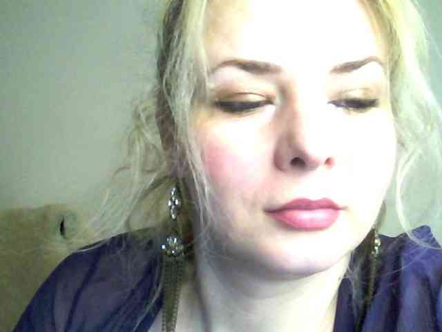 HollyLaPretty webcam