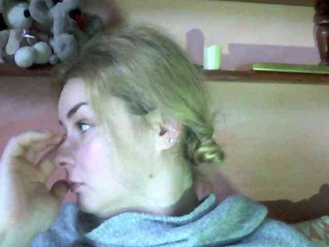 HollyLaPretty webcam