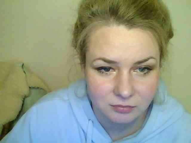 HollyLaPretty webcam