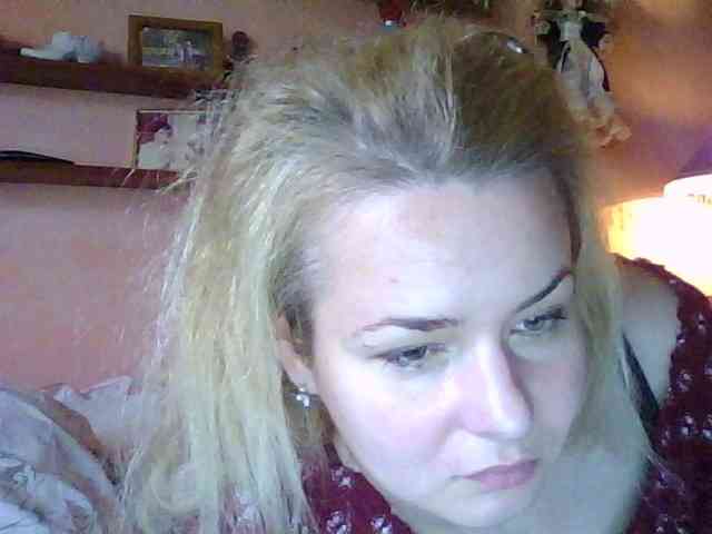 HollyLaPretty webcam