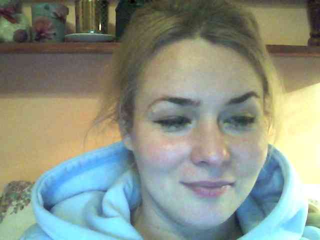 HollyLaPretty webcam