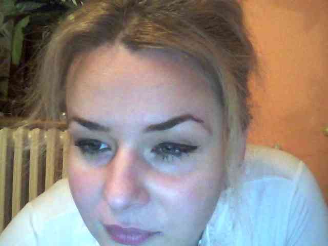 HollyLaPretty webcam