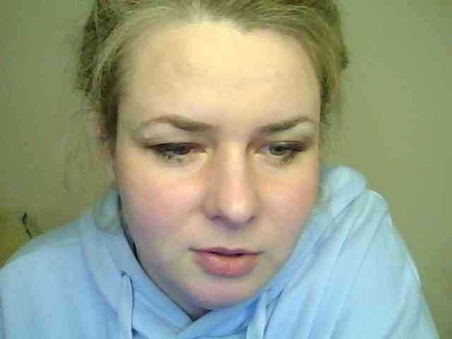 HollyLaPretty webcam