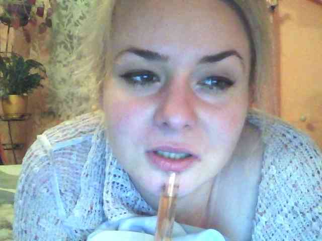 HollyLaPretty webcam