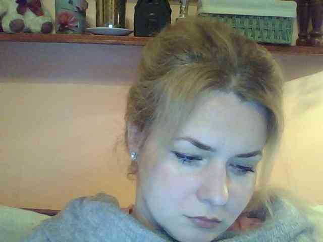 HollyLaPretty webcam