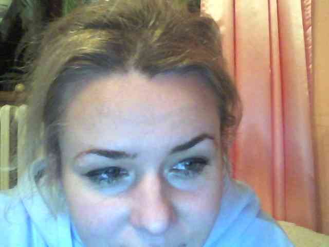 HollyLaPretty webcam