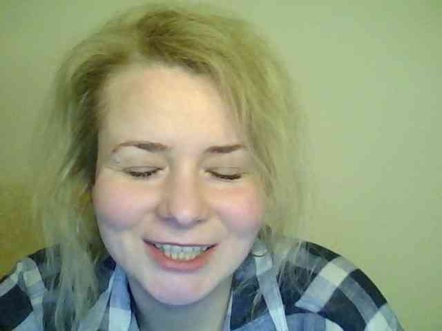 HollyLaPretty webcam