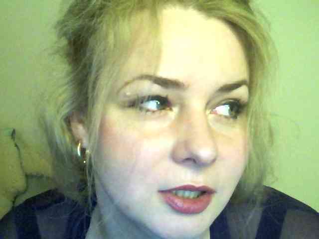 HollyLaPretty webcam