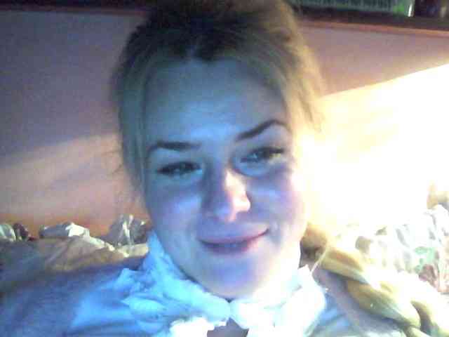 HollyLaPretty webcam