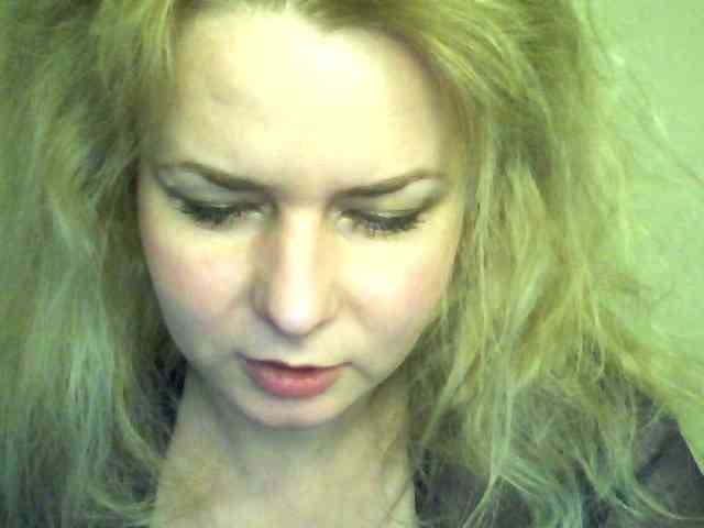 HollyLaPretty webcam