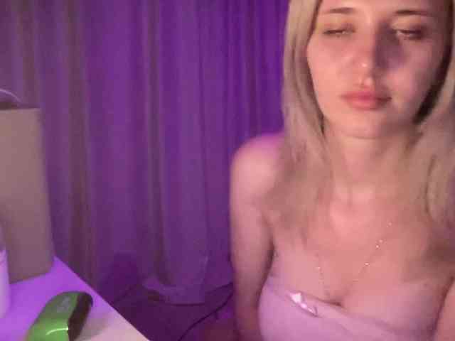 NatalieSmith webcam