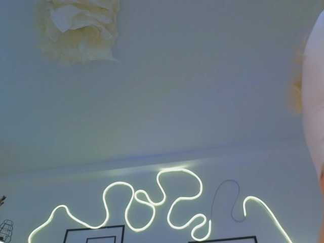 -Miray-'s BongaCams show and profile