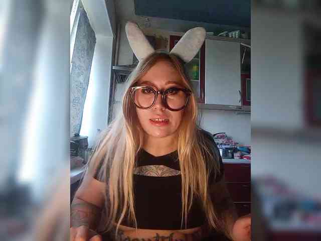 AngelFoxx webcam